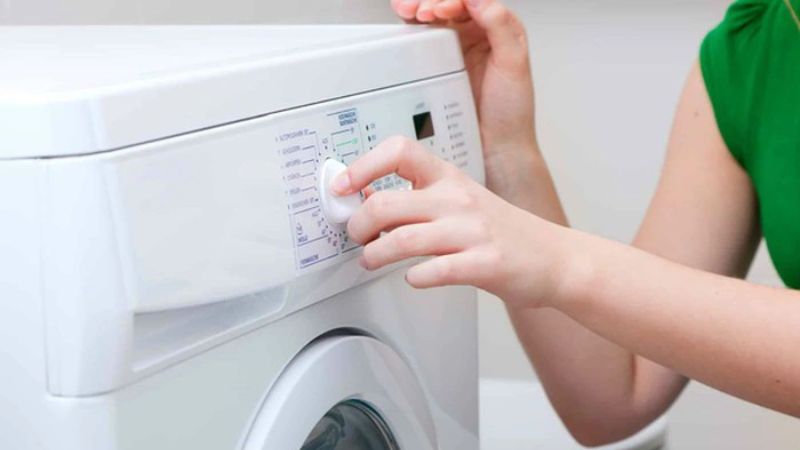 Cách sử dụng máy giặt mới mua an toàn, tiết kiệm điện nước