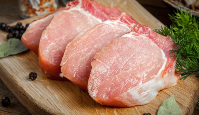 Giá thịt heo hôm nay 01/06/2023: Chân giò giảm từ 5%