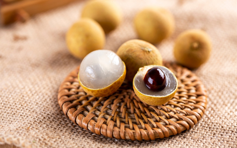 Ăn nhiều nhãn có thể gây nóng trong người