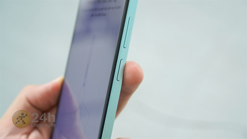 Nút nguồn của Vivo Y36 cũng là vị trí đặt cảm biến vân tay. Nút nguồn của Vivo Y36 cũng là vị trí đặt cảm biến vân tay.