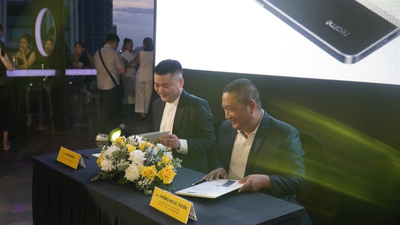 Toàn cảnh sự kiện ra mắt realme C53: Nhộn nhịp với hàng loạt phần quà hấp dẫn Toàn cảnh sự kiện ra mắt realme C53: Nhộn nhịp với hàng loạt phần quà hấp dẫn