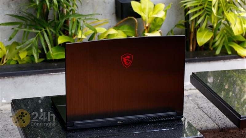 Laptop Gaming trang bị card RTX4050, giá chỉ từ 21.99 triệu