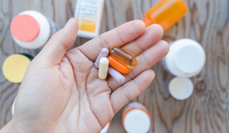 Lời khuyên về những lưu ý và cách sử dụng viên chống nắng từ chuyên gia