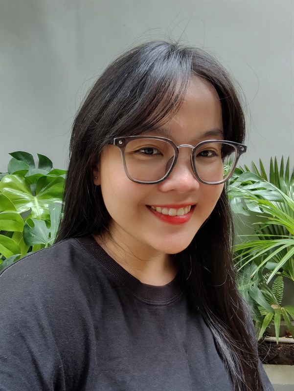 Ảnh selfie có hiệu ứng làm đẹp Ảnh selfie có hiệu ứng làm đẹp