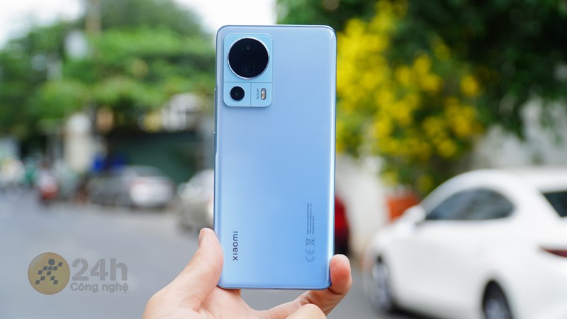 Xiaomi 13 Lite có chất lượng hoàn thiện rất tốt Xiaomi 13 Lite có chất lượng hoàn thiện rất tốt