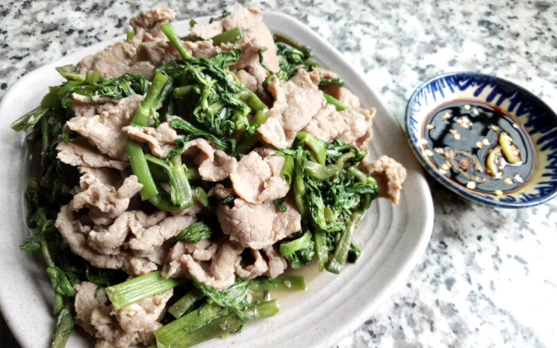 How to make delicious and nutritious stir-fried cilantro with beef