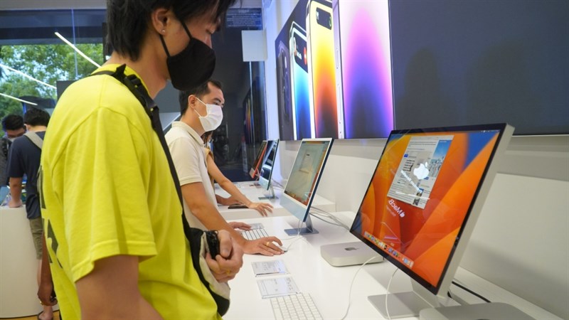 Toàn cảnh sự kiện giá tốt QUÁ tại TopZone