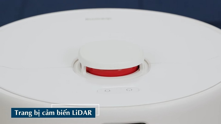 Cảm biến LiDAR gắn trên đầu robot