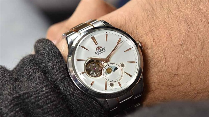 ORIENT Sun & Moon RA-AS0101S hoạt động giữa trên chuyển động cổ tay ORIENT Sun & Moon RA-AS0101S hoạt động giữa trên chuyển động cổ tay