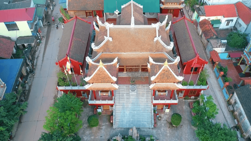 Thien Phuc Pagoda is one of the famous spiritual tourist destinations