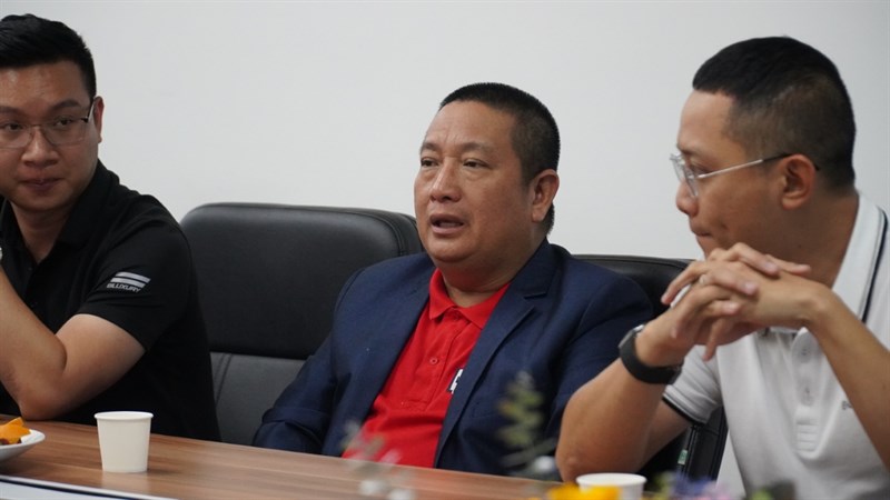 Đại diện MWG: Ông Phùng Ngọc Tuyên, Giám Đốc Phát triển kinh doanh Đại diện MWG: Ông Phùng Ngọc Tuyên, Giám Đốc Phát triển kinh doanh