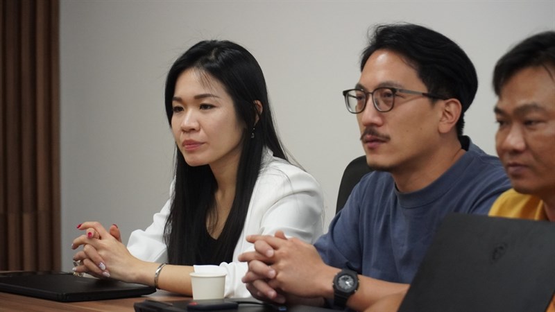 Đại diện MSI: Bà Tanya Fang, Tổng Giám Đốc MSI Đại diện MSI: Bà Tanya Fang, Tổng Giám Đốc MSI