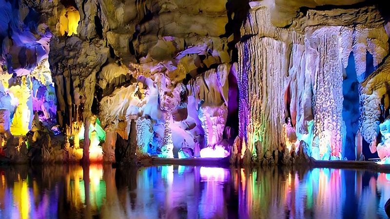 Van Trinh Cave