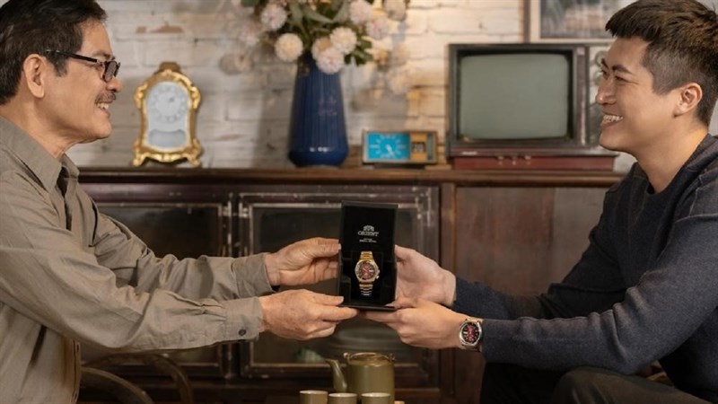 ORIENT SK 41.7 mm Nam RA-AA0B04R19B: Đồng hồ tặng Cha hợp lý! ORIENT SK 41.7 mm Nam RA-AA0B04R19B: Đồng hồ tặng Cha hợp lý!