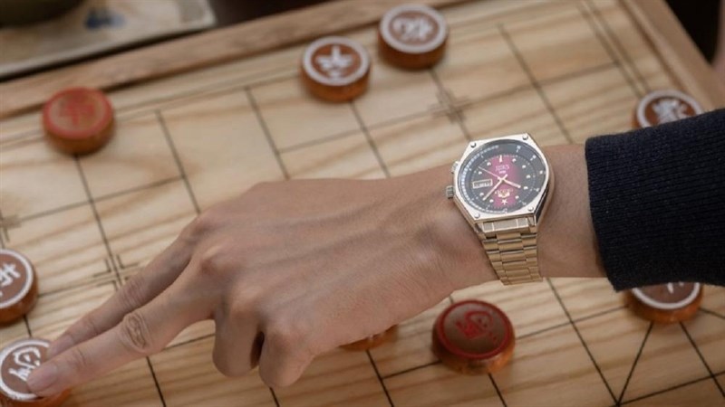 ORIENT SK 41.7 mm (RA-AA0B05R19B): Đồng hồ thời trang làm quà tặng hết sảy ORIENT SK 41.7 mm (RA-AA0B05R19B): Đồng hồ thời trang làm quà tặng hết sảy