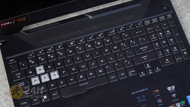 ASUS TUF Gaming F15 FX506HF sở hữu hệ thống bàn phím full size ASUS TUF Gaming F15 FX506HF sở hữu hệ thống bàn phím full size
