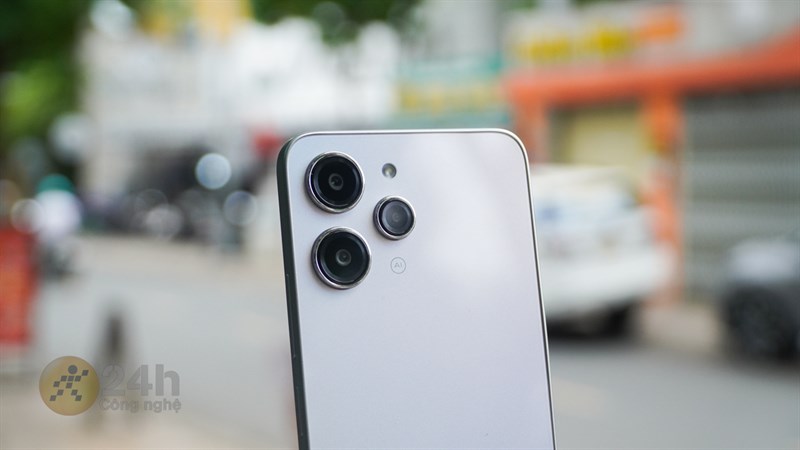 Redmi 12 cũng được thiết kế hệ thống camera tốt Redmi 12 cũng được thiết kế hệ thống camera tốt