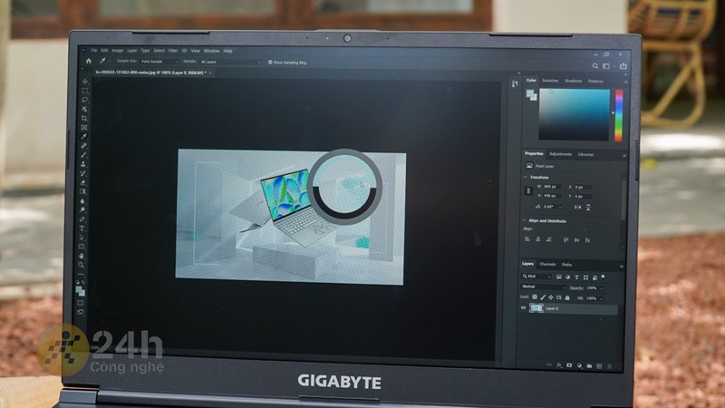 Màn hình của GIGABYTE G5 GE giúp mình chỉnh sửa hình ảnh cơ bản. Màn hình của GIGABYTE G5 GE giúp mình chỉnh sửa hình ảnh cơ bản.