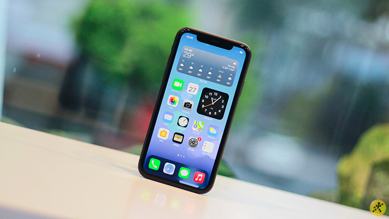 iPhone 11 chưa bao giờ là hết hot, cuối tuần này giảm đến tiền triệu iPhone 11 chưa bao giờ là hết hot, cuối tuần này giảm đến tiền triệu