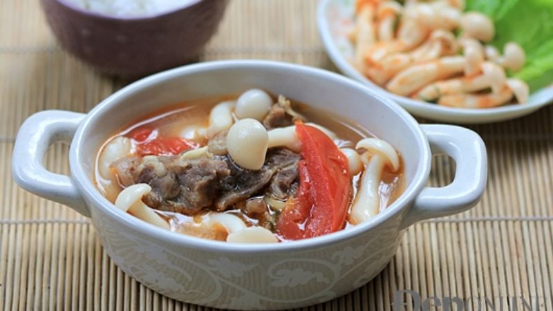 Beef and lingzhi mushroom soup