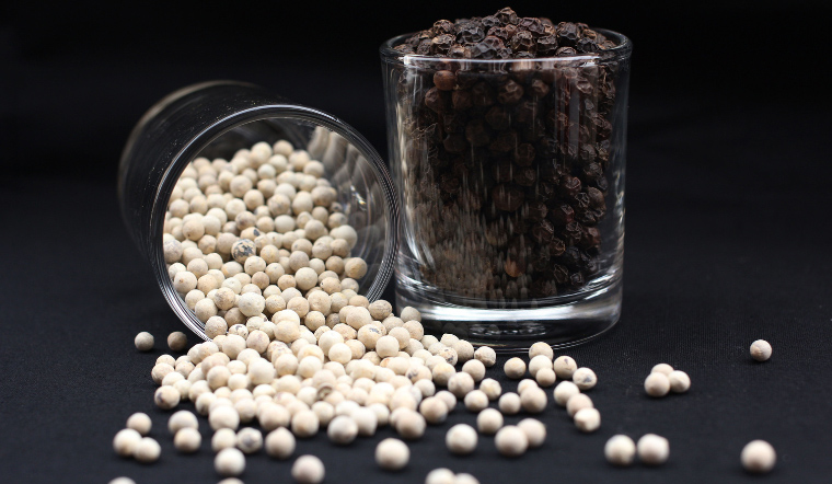 Giá tiêu hôm nay 21/6/2023: Duy trì ổn định, cao nhất 73.000 đồng/kg