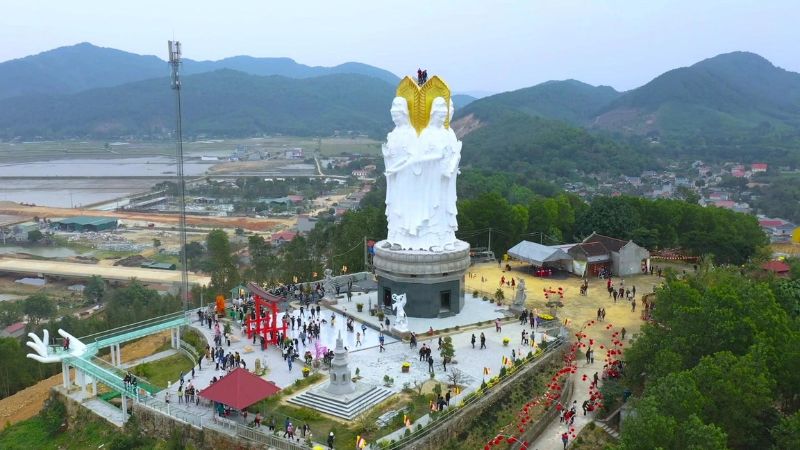 Cao Ha Linh Pagoda