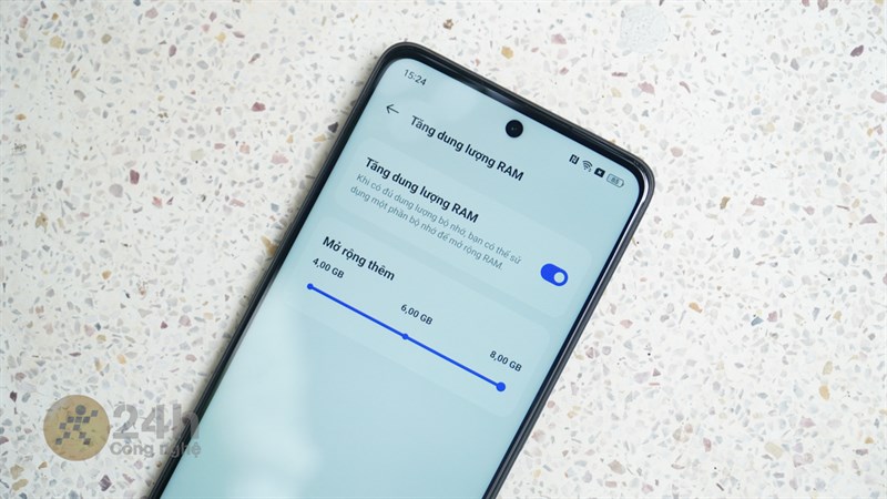 OPPO A98 5G còn được trang bị dung lượng RAM 16 GB (8 GB RAM chính + 8 GB RAM ảo) OPPO A98 5G còn được trang bị dung lượng RAM 16 GB (8 GB RAM chính + 8 GB RAM ảo)