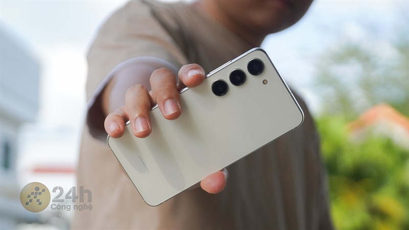 Từ 7.99 triệu, xiêu lòng trước điện thoại HOT đang giảm giá to, có cả mẫu mới