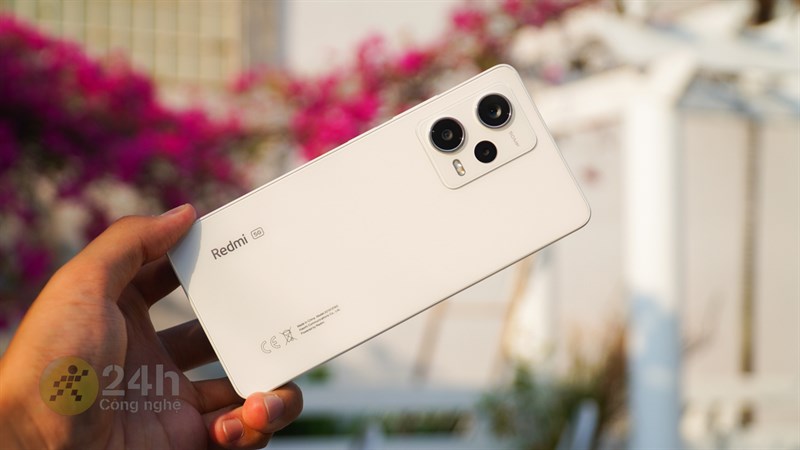 Mua điện thoại cuối tuần, tiết kiệm đến 700K vơi Redmi Note 12 series