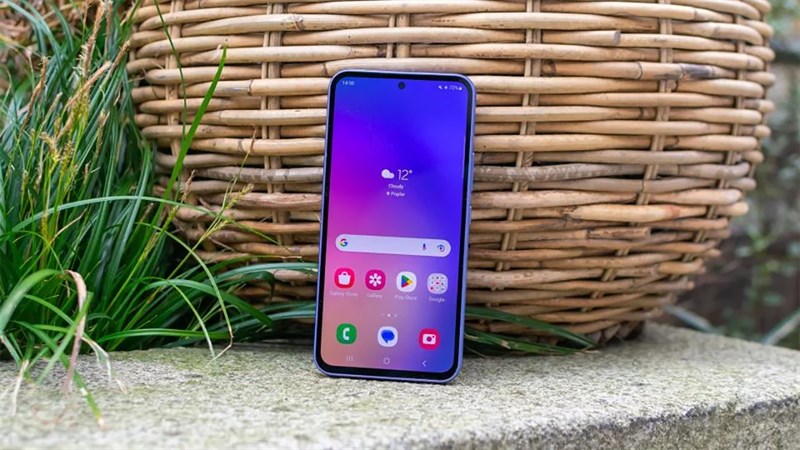 Điện thoại RAM 8GB và dung lượng to mê ly giảm mạnh 5 triệu Điện thoại RAM 8GB và dung lượng to mê ly giảm mạnh 5 triệu