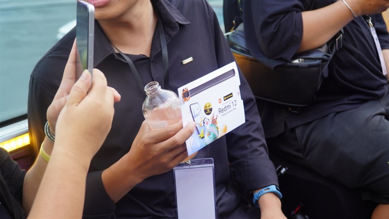 Toàn cảnh sự kiện trải nghiệm Redmi 12 trên Bus Tour