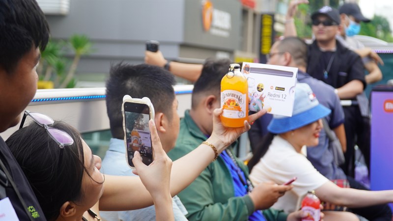 Toàn cảnh sự kiện trải nghiệm Redmi 12 trên Bus Tour