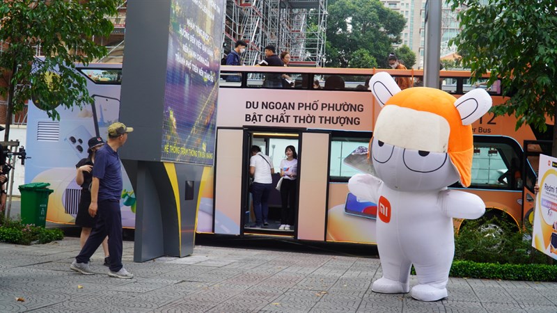 Toàn cảnh sự kiện trải nghiệm Redmi 12 trên Bus Tour