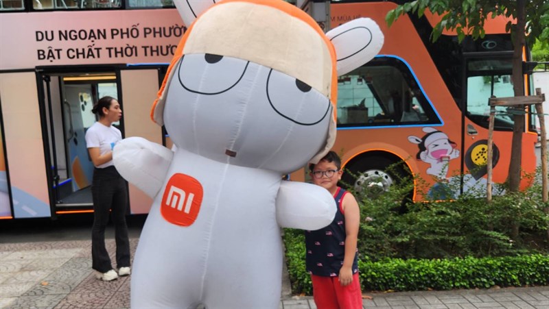 Toàn cảnh sự kiện trải nghiệm Redmi 12 trên Bus Tour