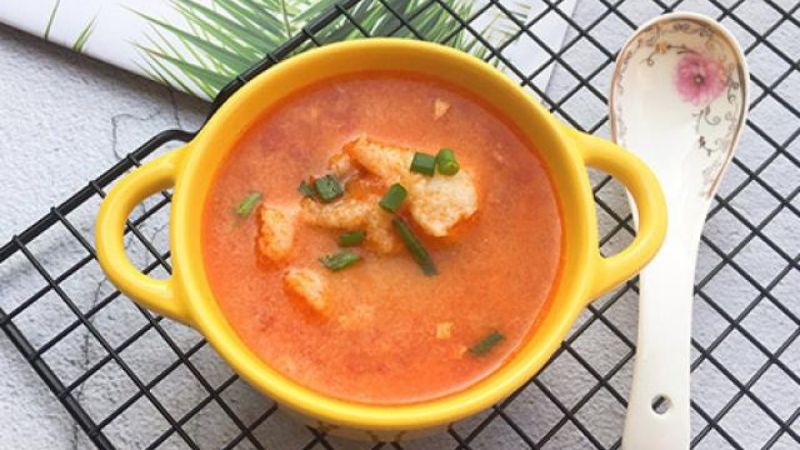 Học tips giảm cân nhanh từ súp cà chua của Bạch Lộc