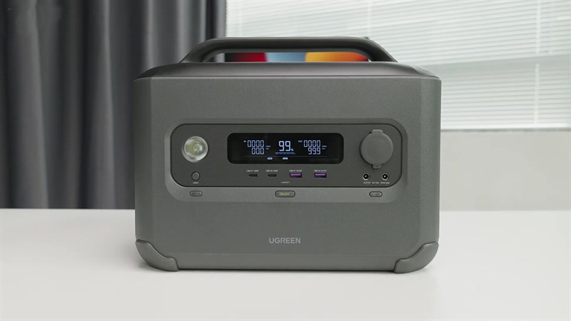Ugreen PowerRoam 1200W có thể giữ được 80% công suất trong 3.000 chu kỳ, tương đương khoảng gần 10 năm sử dụng.