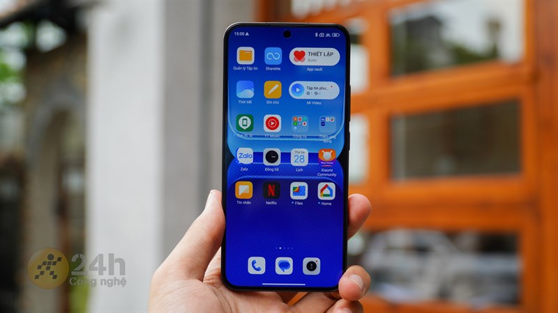 Viền màn hình xung quanh Xiaomi 13 rất mỏng và khiến mình không khỏi xuýt xoa khi nhìn vào Viền màn hình xung quanh Xiaomi 13 rất mỏng và khiến mình không khỏi xuýt xoa khi nhìn vào