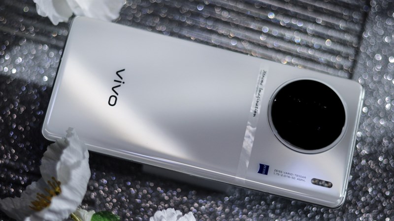 Vivo X90s ra mắt với chip Dimensity 5G mới cực mạnh, sạc nhanh 120W kèm giá cạnh tranh