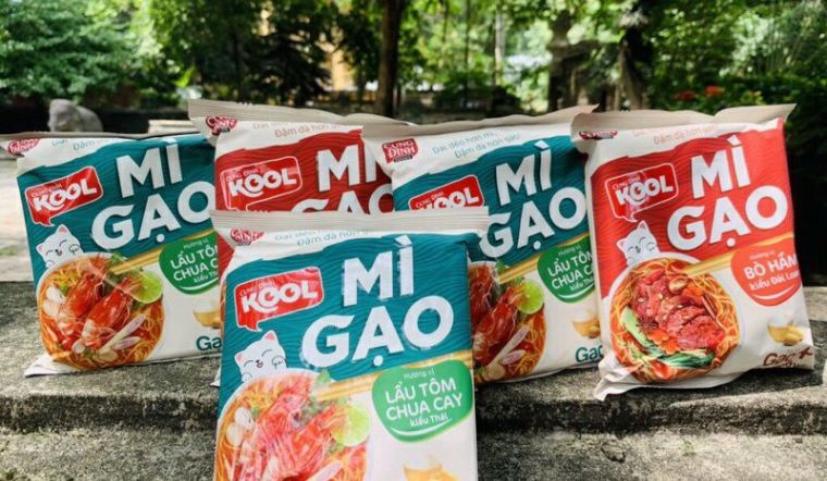 Thử ngay 2 hương vị mì lẩu tôm và bò hầm mới từ Cung Đình Kool