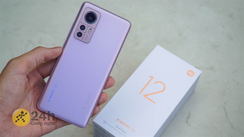 Vậy mẫu flagship Xiaomi 12 cũ có đáng mua không?