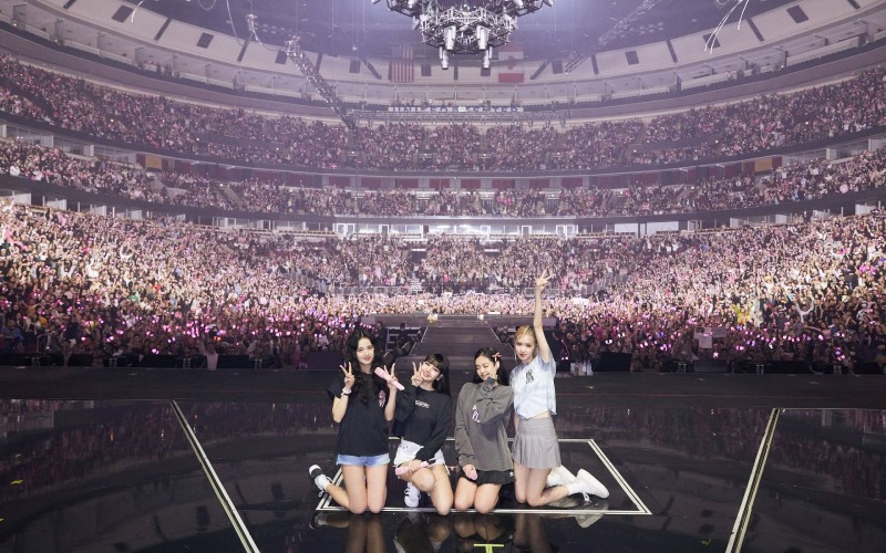 Giá vé concert BLACKPINK dao động từ 1.200.000 VNĐ cho đến 9.800.000 VNĐ