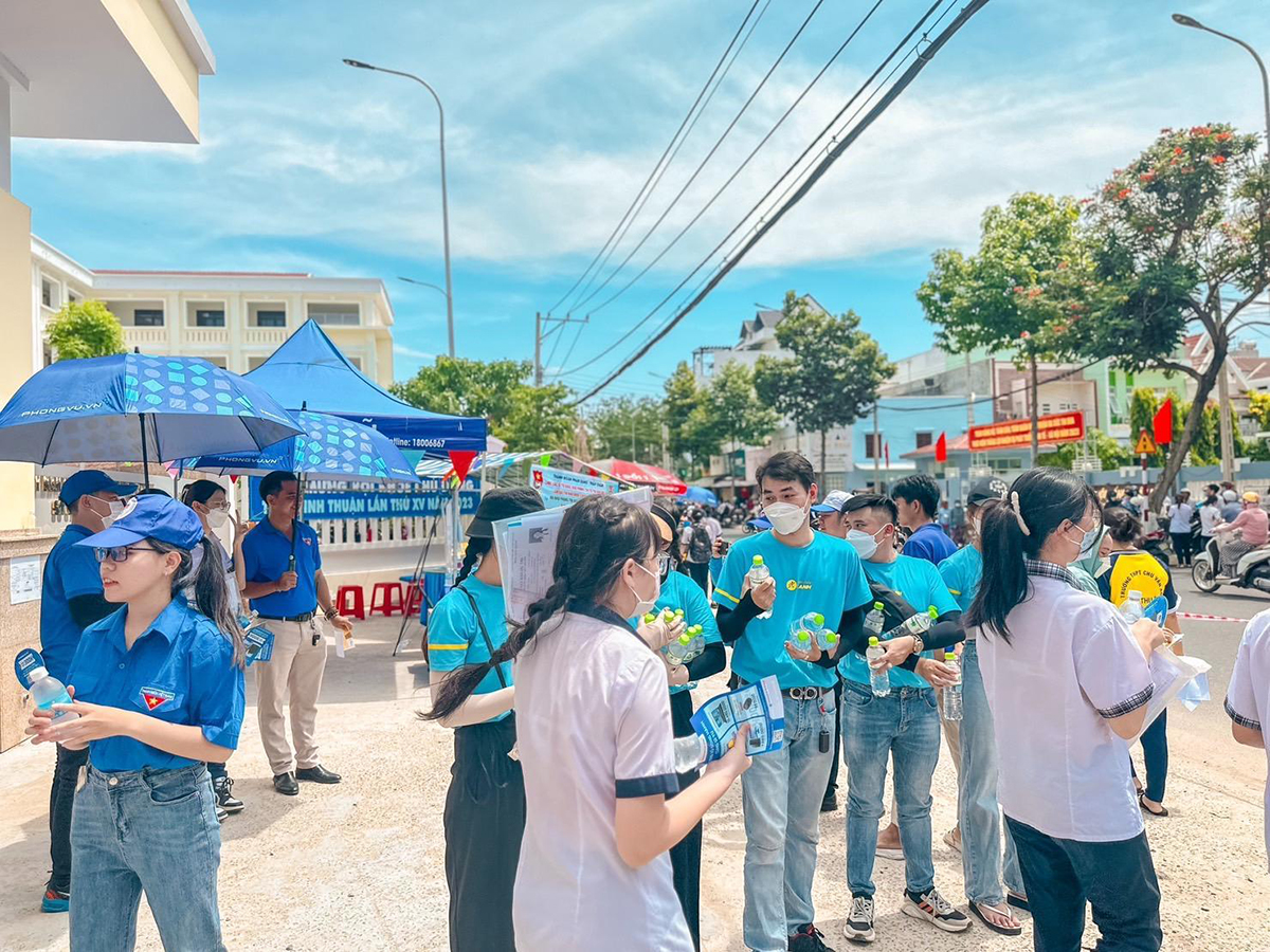 Tiếp sức mùa thi - Đồng hành cũng sĩ tử 2023