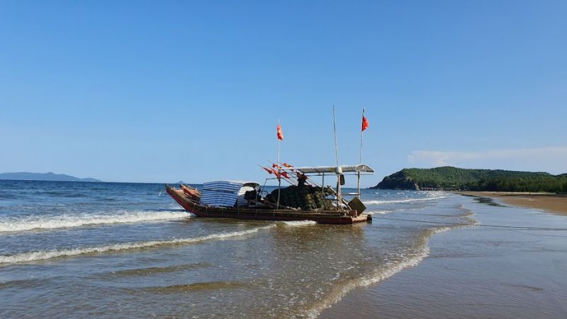 Hai Hoa Beach