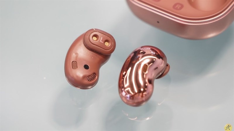 Thiết kế earbuds được nhiều người dùng thích