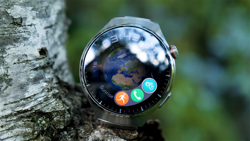 Bộ khung của Huawei Watch 4 Pro còn được hoàn thiện từ khung Titan cao cấp