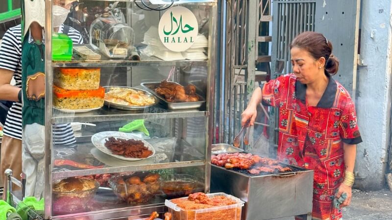 Giới thiệu về quán cơm tấm bò nướng Halal độc đáo của người đạo Hồi