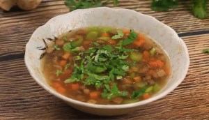 Cách làm súp măng tây nấm mỡ nóng hổi, giàu chất dinh dưỡng cho cả nhà