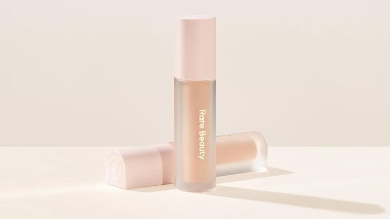 Kem Lót Mắt Rare Beauty Weightless Eye Shadow Primer