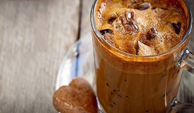 Nâu lắc là gì? Vì sao nâu lắc lại được bàn tán trên mạng xã hội?