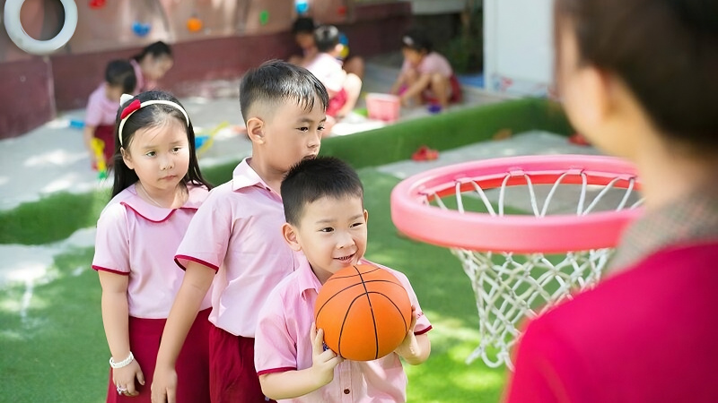 Các bước cần làm trước khi trẻ chuyển trường